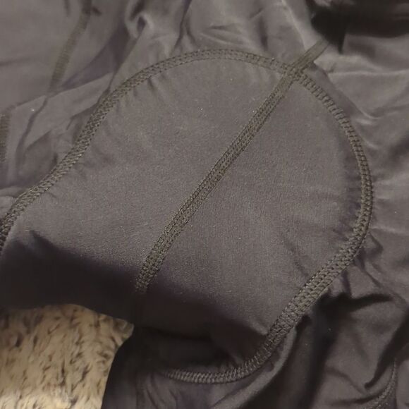 Sugoi Men's Classic Bike Shorts And Cycling Vest - Picture 6 of 14